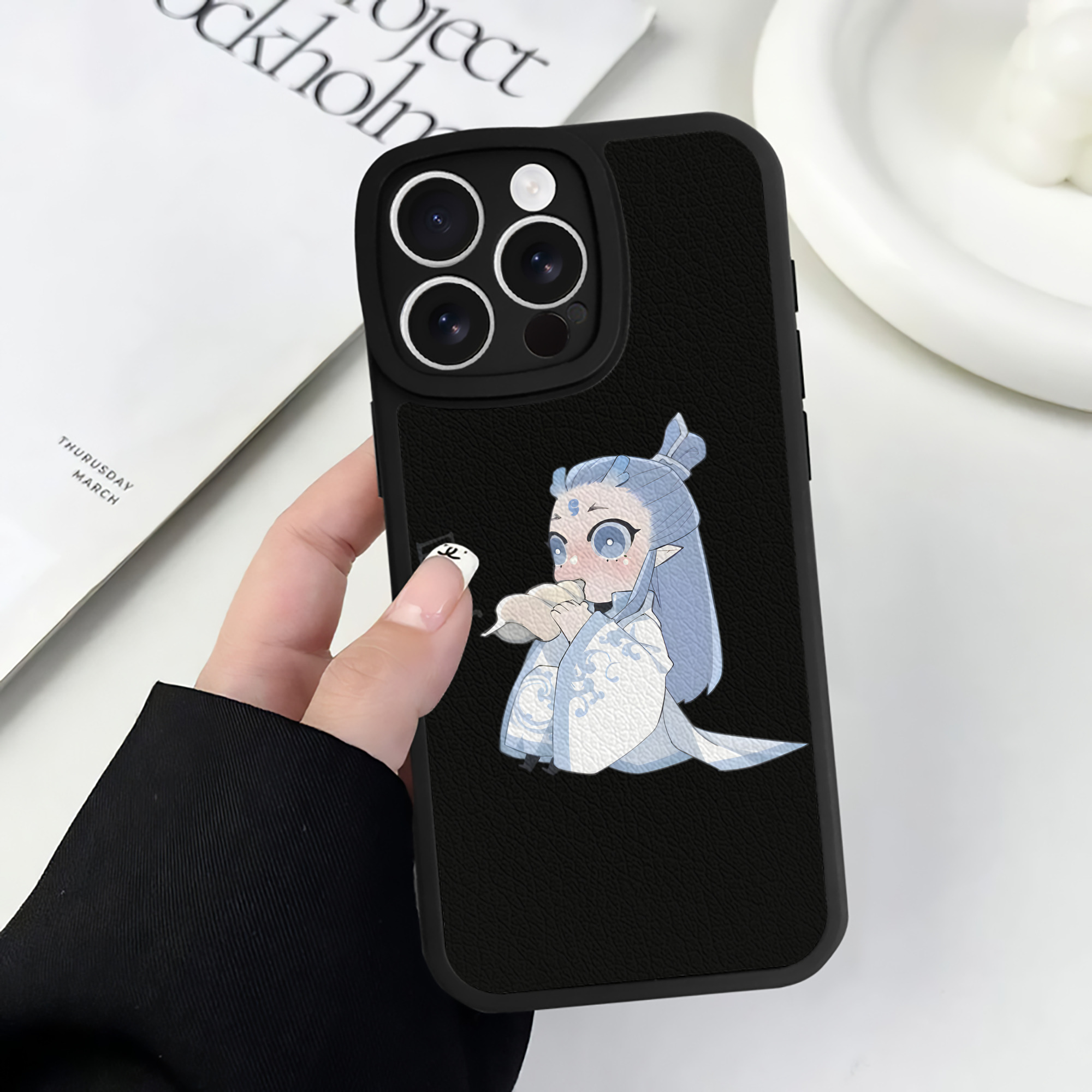 （画像用） Ne Zha 2 ナタ 魔童の大暴れ 【iPhone 16シリーズ対応】シリコンスマホケース（レザー調） 材質：シリコン